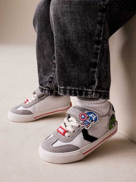 White/Black Standard Fit (F) Marvel Touch Fastening Elastic Lace Trainers (W66312) | £24 - £27