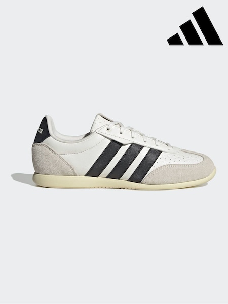 adidas White Barreda Lo Trainers (W68376) | £60