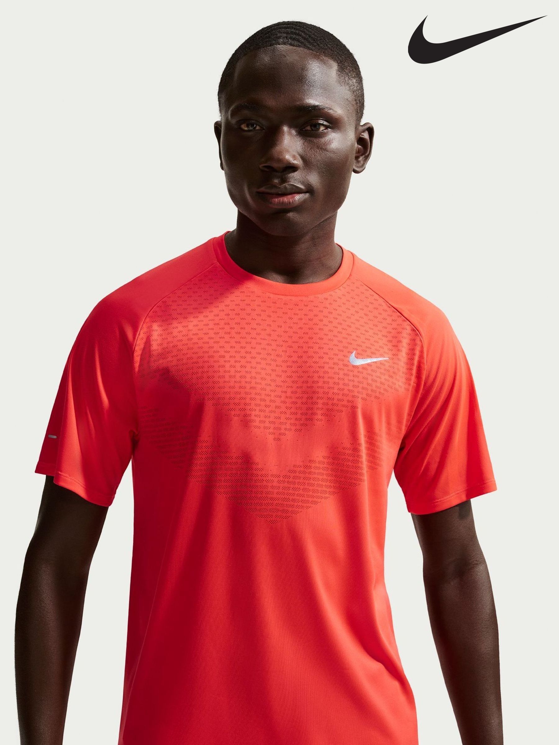 mens red nike t shirt