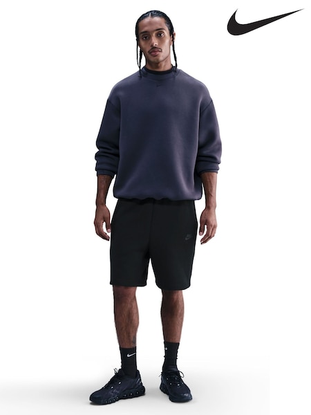 Nike Black Tech Fleece Shorts (W72023) | £65
