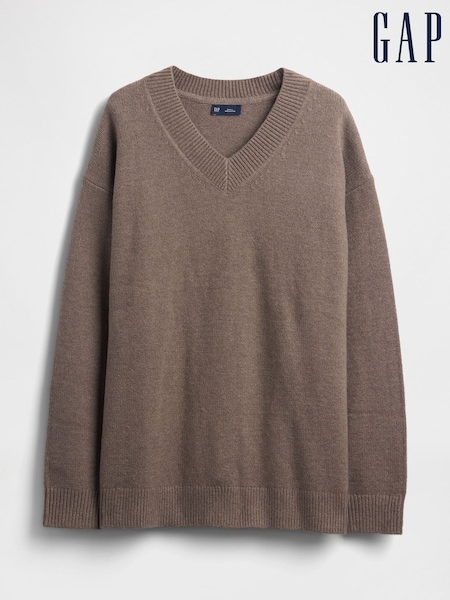 Gap Brown Oversized Soft Touch V-Neck Sweatshirt (W73710) | £45