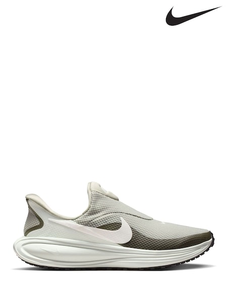 Nike Green Revolution 8 EasyOn Road Running Trainers (W75379) | £60