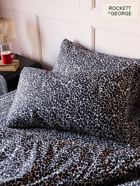 Rockett St George Set of 2 Snow Leopard 180 Thread Count Pillowcases (W75544) | £20