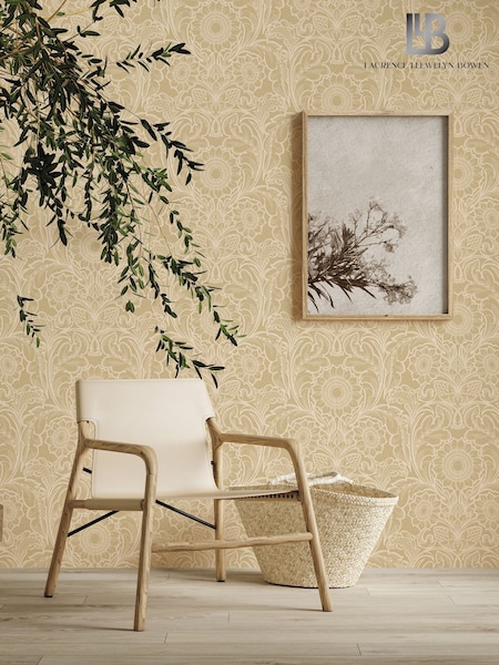 Laurence Llewelyn-Bowen Yellow Sunnyside Up Floral Print 10M Wallpaper (W79642) | £50