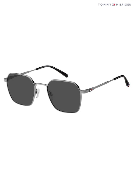 Tommy Hilfiger Grey Rectangular Geometrical Sunglasses in Ruthenium (W93388) | £130