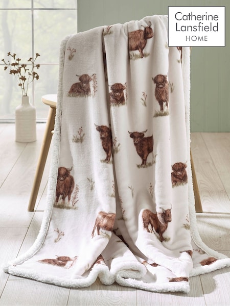Catherine Lansfield Natural Angus Highland Cow Cosy Fleece Blanket Throw (W94012) | £15