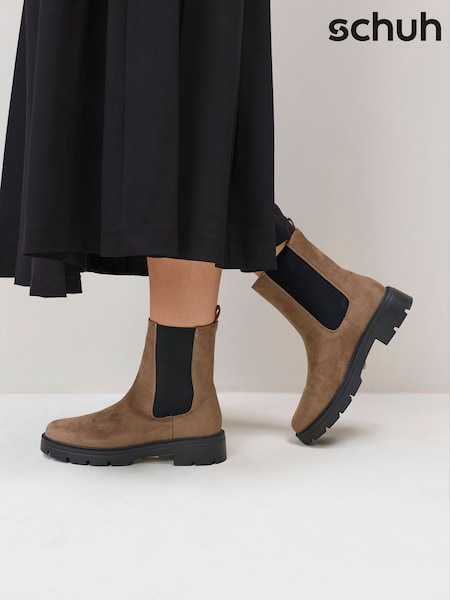 Schuh Abbie Chunky Chelsea Boots (W98617) | £40