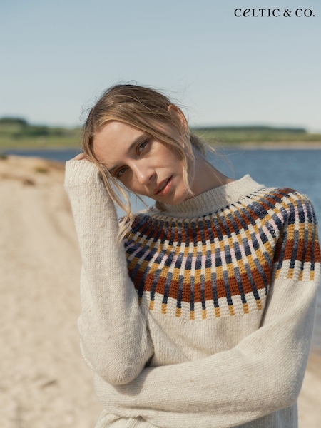 Celtic & Co. Natural Stitch Yoke Jumper (Y00184) | £149