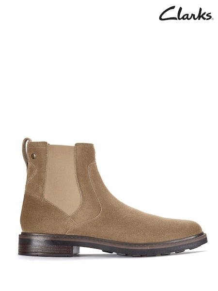 Clarks Natural Newford Easy Boots (Y03691) | £90