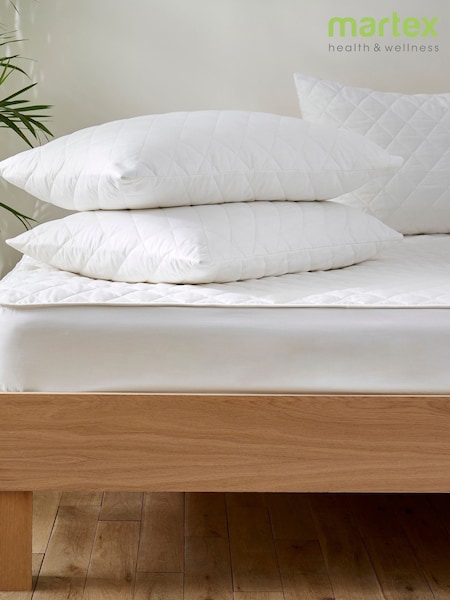 Martex Cotton Quilted Bedding Bundle (Y04276) | £50 - £65