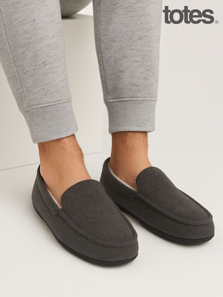 Totes Grey Toasties Mens Felt Moccasin Slippers With Sherpa Lining (Y06423) | £28