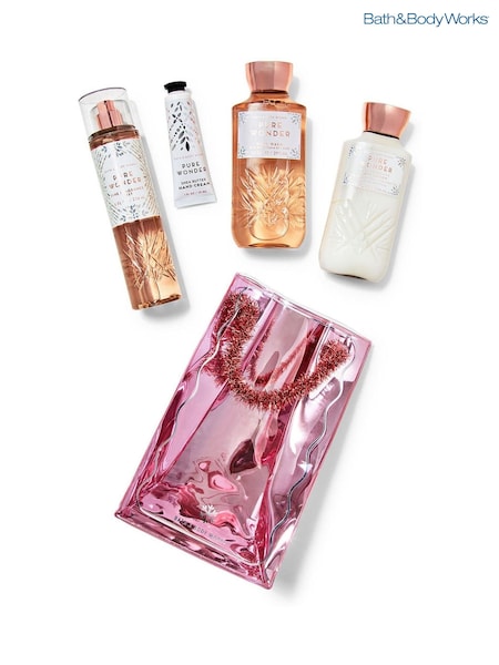 Bath & Body Works Gift Set (Worth Over £60) (Y07538) | £45