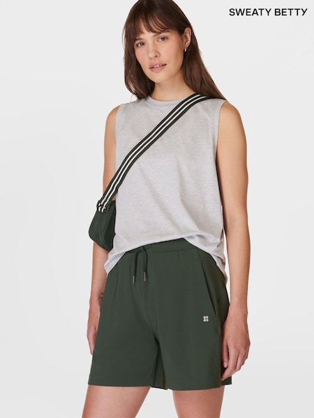 Sweaty Betty Green Explorer 5.5" Shorts (Y08696) | £60