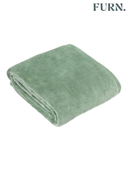 Furn Sage Harrow Fleece Throw (Y08994) | £18