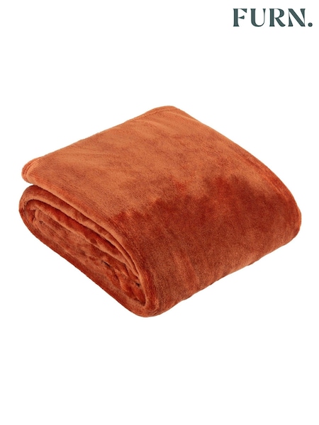 Furn Rust Harrow Fleece Throw (Y09001) | £18