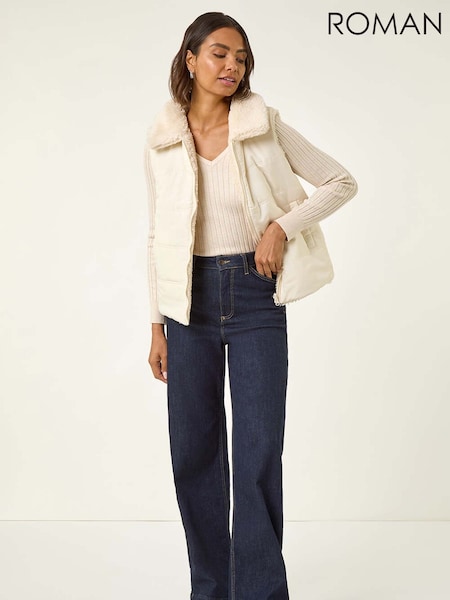 Roman White Reversible Fur Zip Gilet (Y16115) | £65
