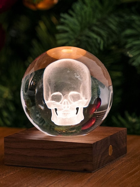 Gingko Walnut Amber Crystal Light with 3D Laser Skull (Y17584) | £45