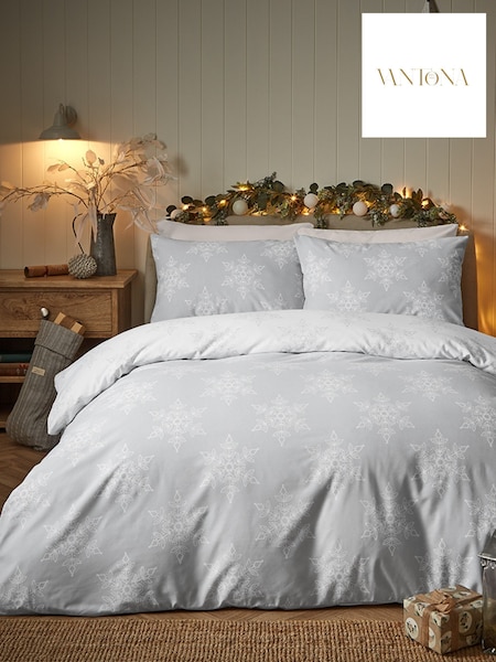 Vantona Grey Simple Snowflake Quilt Cover Set (Y22755) | £20 - £35