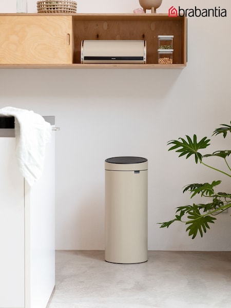 Brabantia Soft Beige Touch Bin New 30L (Y25854) | £90