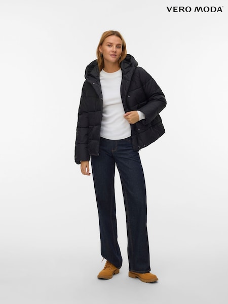 VERO MODA Black Short Padded Jacket (Y26189) | £45