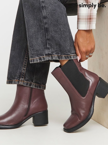 Simply Be Red Wide Fit Block Heel Chelsea Boot (Y26303) | £60