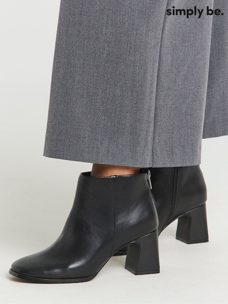 Simply Be Black Extra Wide Fit Outside Zip Stretch Ankle Boot (Y26333) | £45