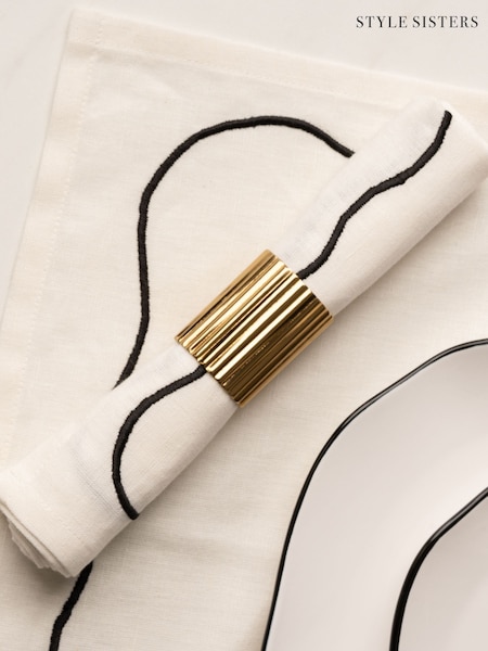 Style Sisters Cream Embroidered Napkins Set Of 4 (Y27768) | £23