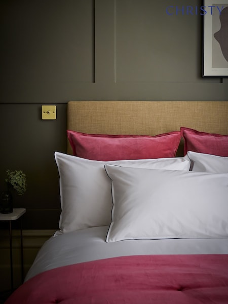 Christy Fuchsia Classic Cotton Percale Pillowcase Pair (Y27856) | £22