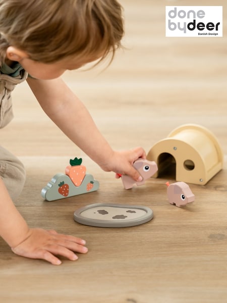 Done by Deer Tiny Farm Wooden Pigee Play Set (Y27911) | £25