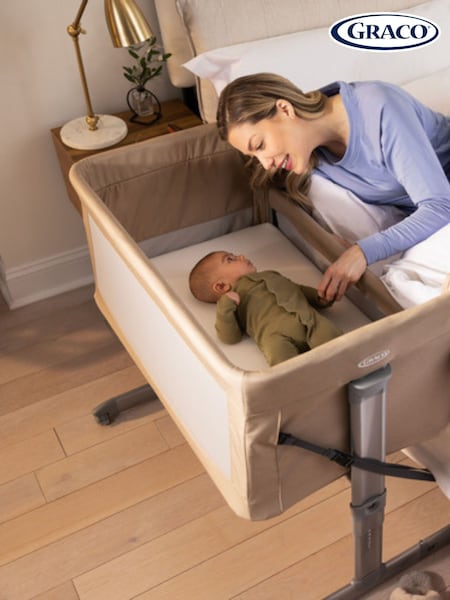 Graco Oatmeal Sweet2Sleep Bedside Crib (Y30325) | £80