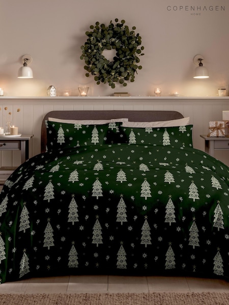 Copenhagen Home Evergreen Oh Christmas Tree Duvet Cover Set (Y31163) | £20 - £35