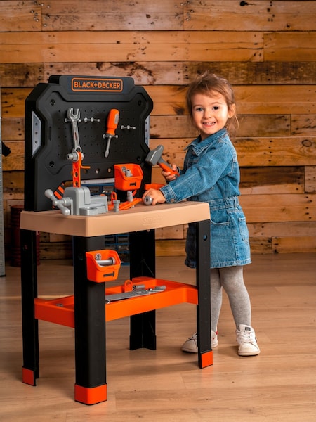 Smoby Black and Decker Bricolo Workbench (Y32148) | £60