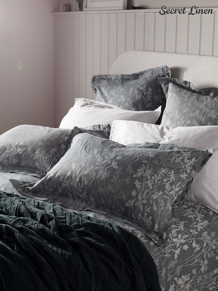 Secret Linen Store Darkest Spruce Florence Floral Print Jacquard Pillowcase (Y35883) | £20