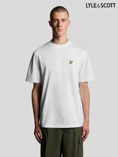 Lyle & Scott White Oversized T-Shirt (Y37240) | £31