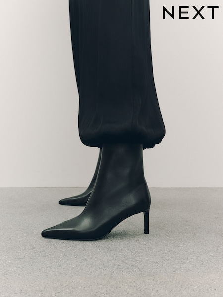 Black - Forever Comfort® Point Ankle Boots