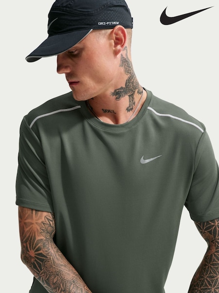 Camo Green - Regular Nike Miler Dri-fit Uv Running T-shirt