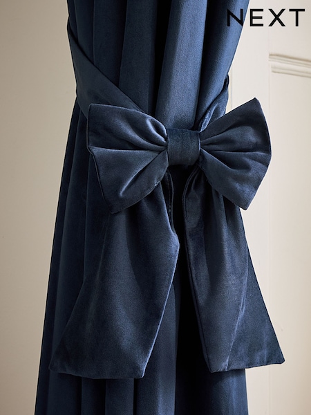 Set Of 2 Bow Matte Velvet Curtain Tie Backs