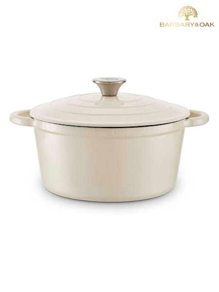 Barbary And Oak 24cm Round Cast Iron Casserole Pan