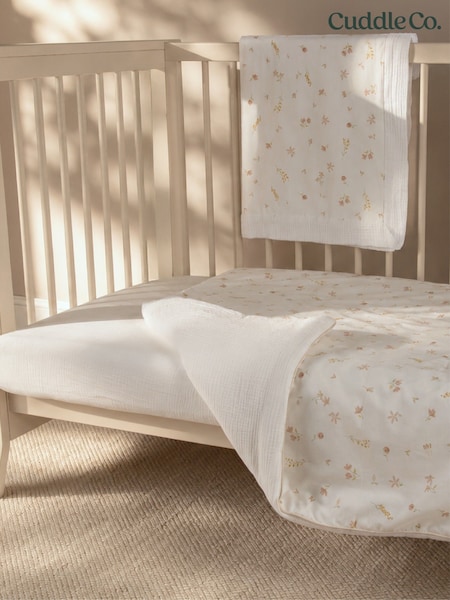 Cuddleco Cot Bed Quilt Baby Essential