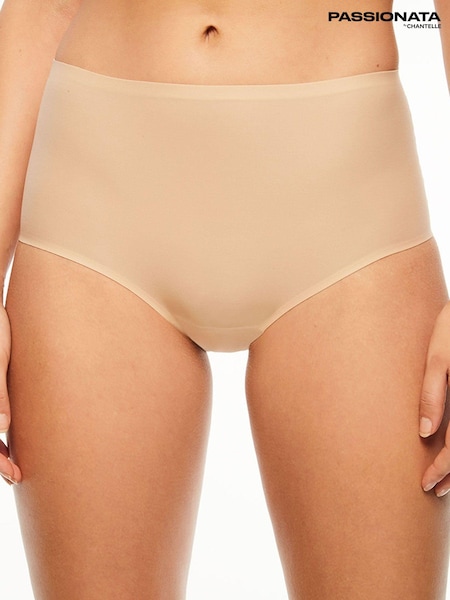 Chantelle Soft Stretch Seamless One Size High Waisted Knickers (110324) | €26