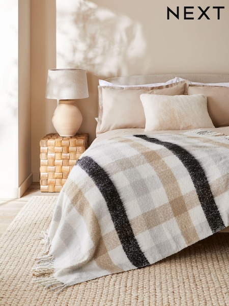 Check Wool Blend Throw (114607) | € 39