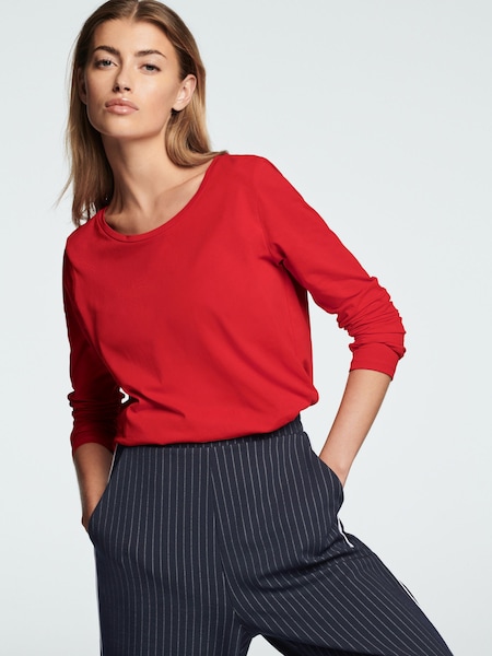 Red Long Sleeve Crew Neck 100% Cotton T-Shirt (122295) | 20 QAR