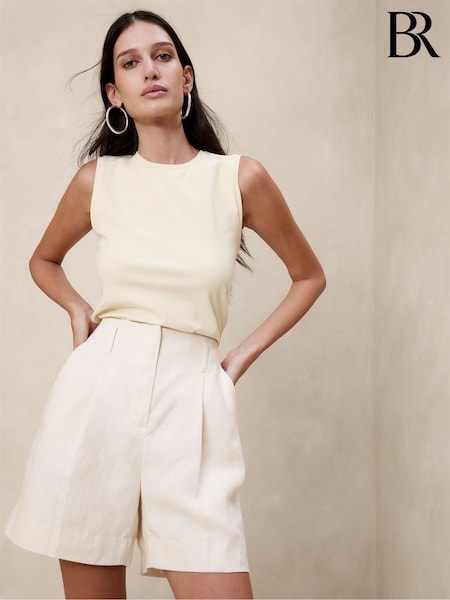 Banana Republic Cream Refined Cotton Sleeveless Vest (123215) | €23