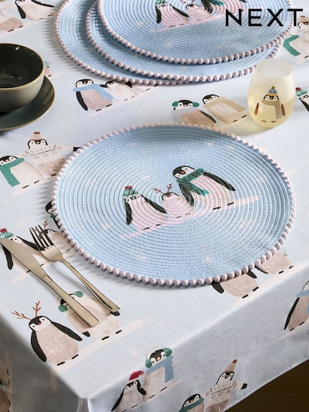 Set Of 4 Penguin Printed Christmas Placemats (125637) | €11