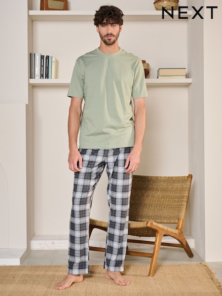 Green/White Check Motionflex Cosy Pyjamas Set (131645) | €21