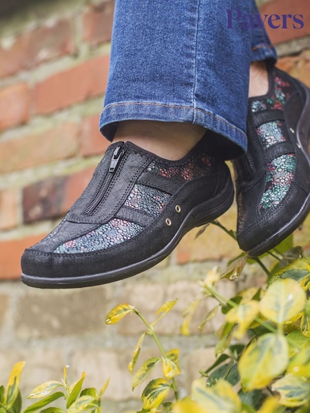 Pavers Black Pavers Wide Fit Trainers (132740) | €47