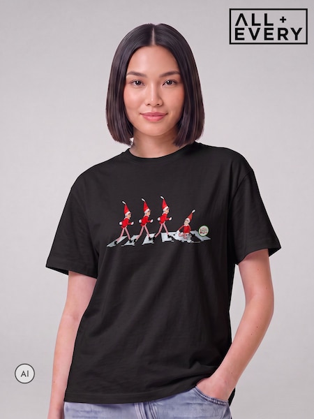 Чорний - All + Every Elves Behavin Badly Abbey Road Parody Christmas T-shirt