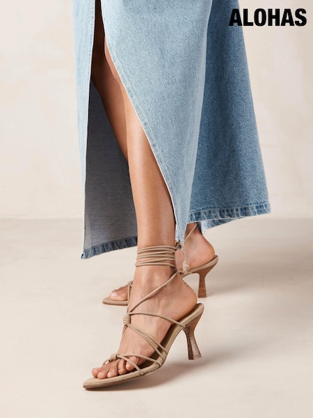 Alohas Nude Belinda Suede Sandals (149991) | €114