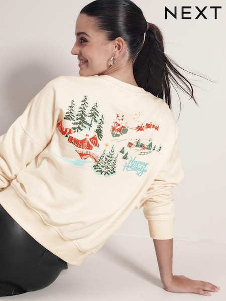 Ecru White Happy Holidays Scenic Back Graphic Christmas Novelty Sweatshirt (150742) | €17
