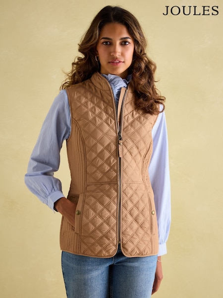 Tan - Joules Minx Showerproof Diamond Quilted Gilet (153388) | 78 €